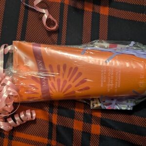 Mary Kay Mandarin Blossom Body Lotion